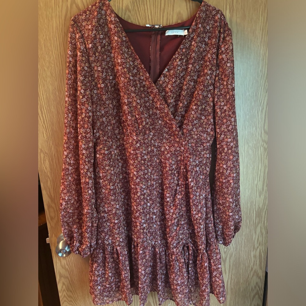 NWT LUSH Floral Dress